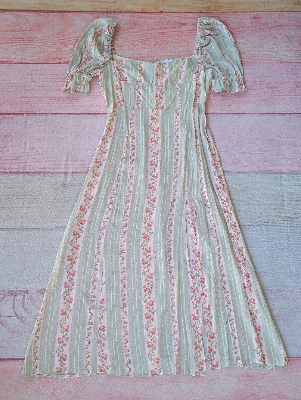 NWT WeWoreWhat Victorian Floral Puff Sleeve Midi Dress 8